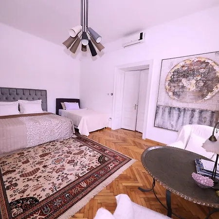 Apartamento Historijski Luksuz U Starom Gradu, Garage Parking Sarajevo