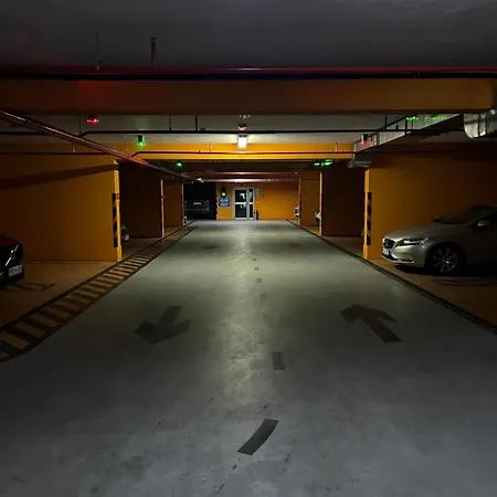 Historijski Luksuz U Starom Gradu, Garage Parking * Szarajevó
